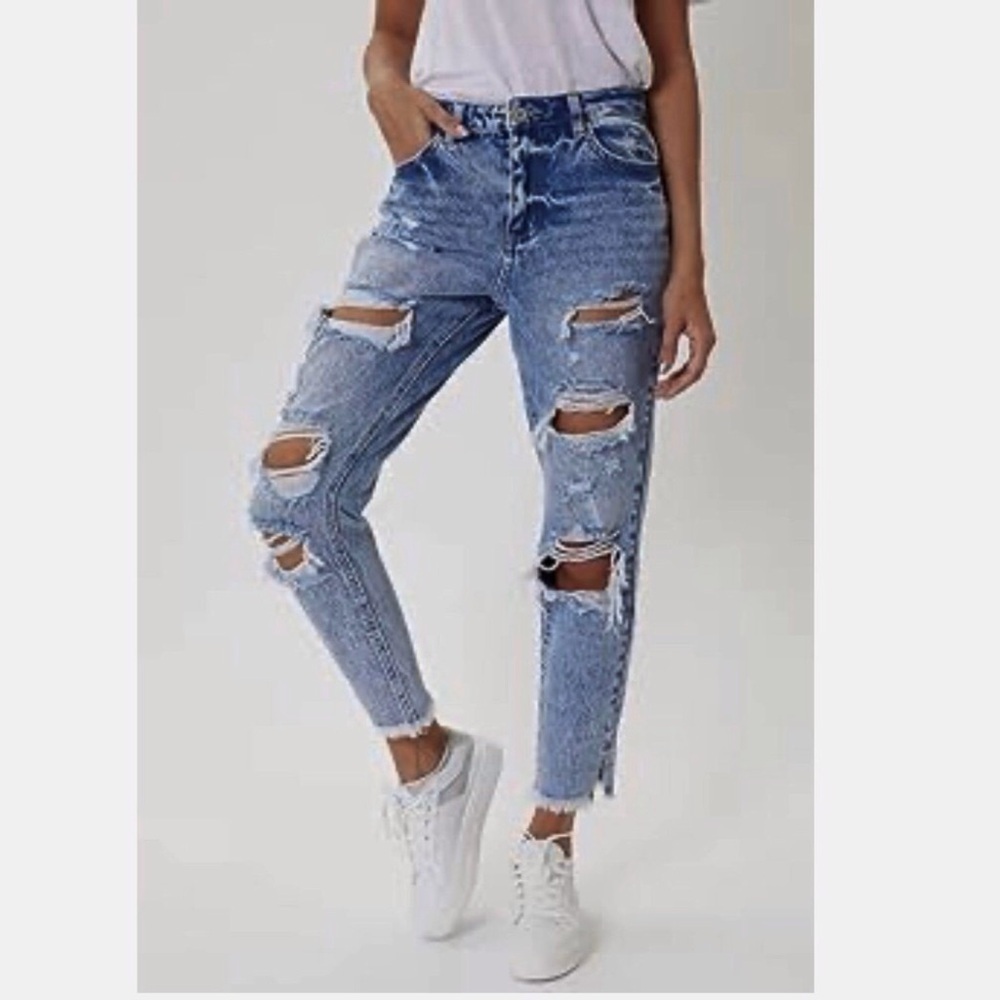 KanCan 9 (28) High Rise Distressed Mom Women’s Jeans Frayed Hems KC5201M